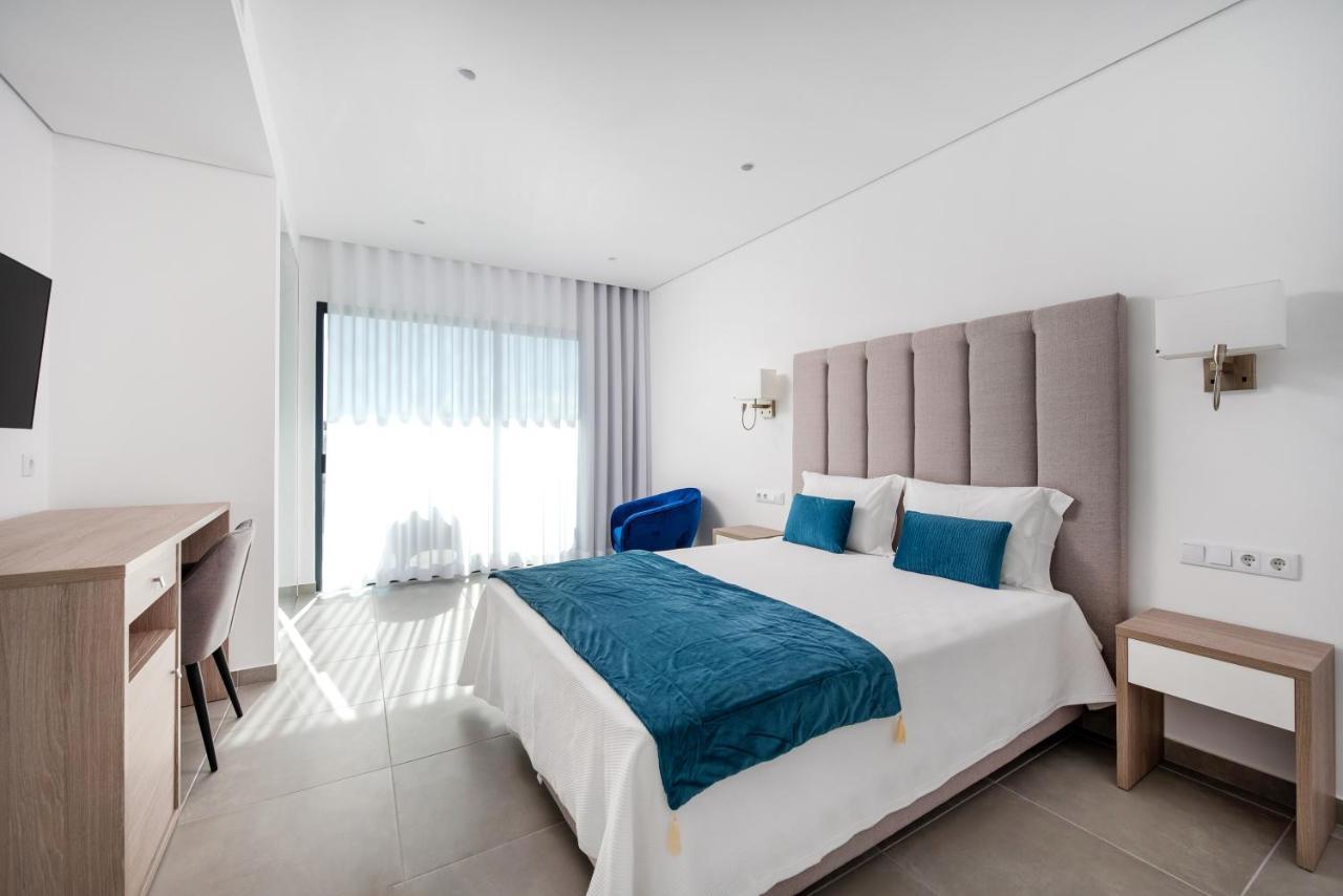 Vila Luna B&B ラゴス エクステリア 写真