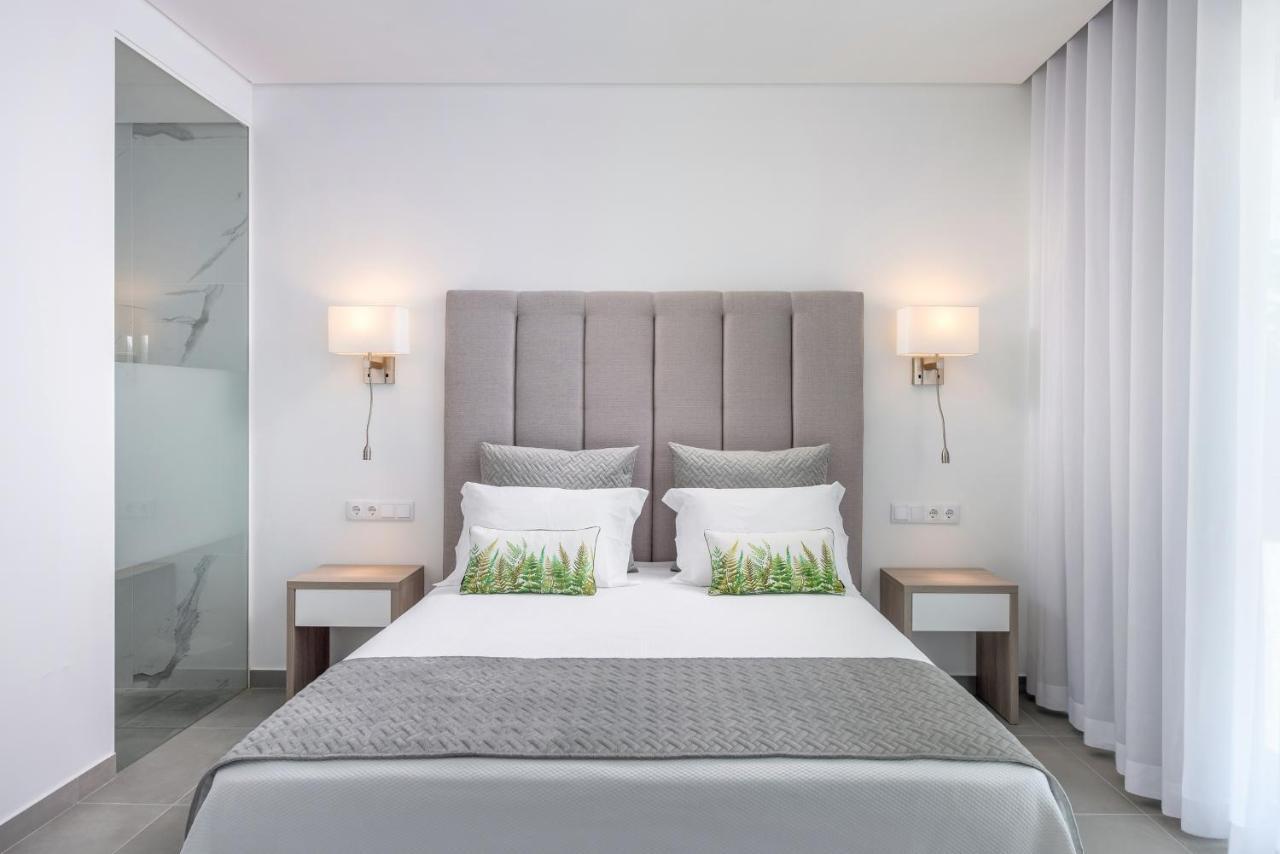Vila Luna B&B ラゴス エクステリア 写真